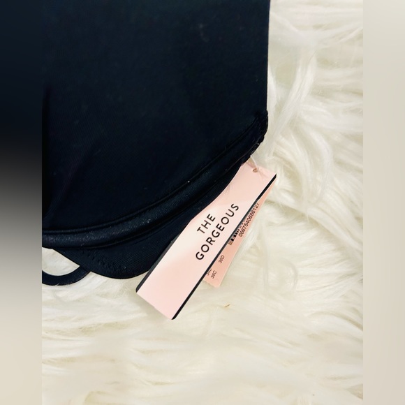 NWT Victoria’s Secret Black Padded “The Gorgeous” Bikini Top 34B - Picture 7 of 8